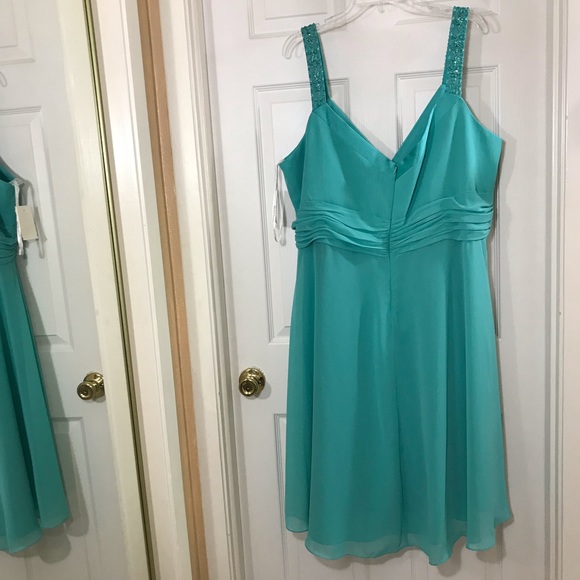 🆕 David’s Bridal 26 short chiffon flowy dress “mermaid” teal beaded straps NWT! - Picture 3 of 8